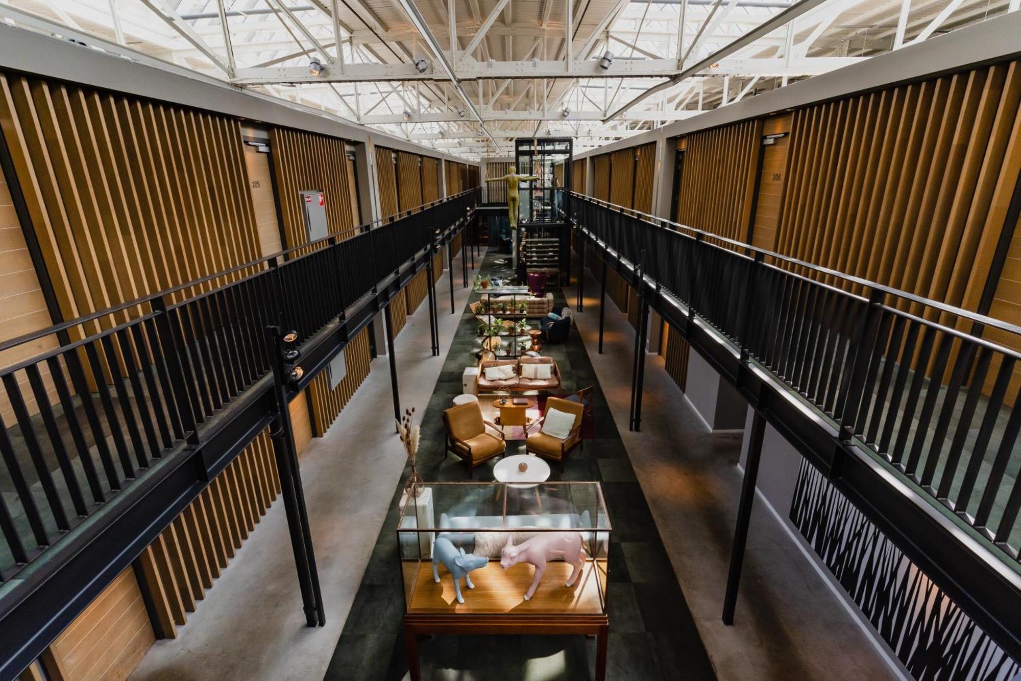Hotel De Hallen Amsterdam Dış mekan fotoğraf